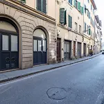 Guesthost - Porta Romana & Boboli Suite